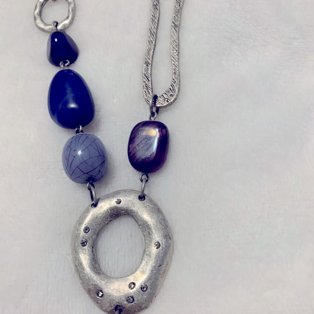Cold water creek necklace. Beads and metal - Picture 3 of 8